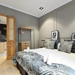Sagrada266 By Chicstays Apartment Barcelona